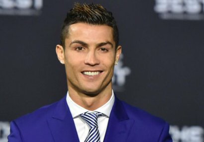 Ronaldo milyonlarını necə xərcləyir?