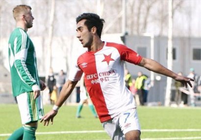 Azərbaycanlı futbolçu Çexiyada dubl etdi