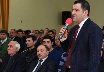 Kamran Quliyev Əhmədovun qovulmasına çalışır - FOTOFAKT
