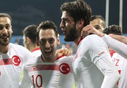 Türkiyə millisinə \