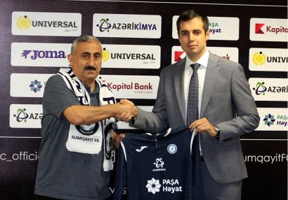 Nazim Süleymanov sabiq köməkçisini yanına apardı