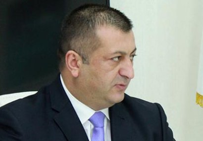 Zaur Axundovun yaxınları \