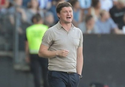 BATE-nin baş məşqçisi \
