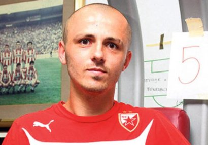 “Keşlə”nin futbolçusu linza ilə oynadığını təsdiqlədi
