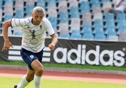 Azərbaycanlı futbolçu Latviyada bir oyunda 5 qol vurdu