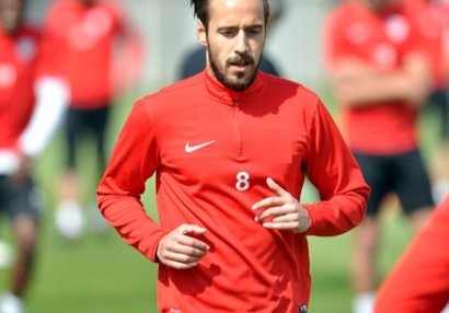 Milli futbolçumuzdan uğurlu debüt