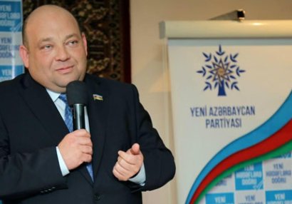 Xanlar Fətiyev “Kəpəz”in avtobusunu əlindən aldı