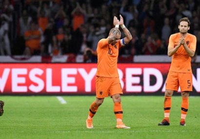 Sneyder millidən getdi