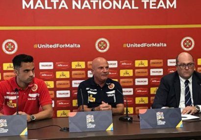 Malta yığmasının baş məşqçisi: \