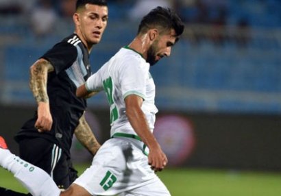 Futbolçu oyun zamanı anasının ölüm xəbərini aldı - VİDEO