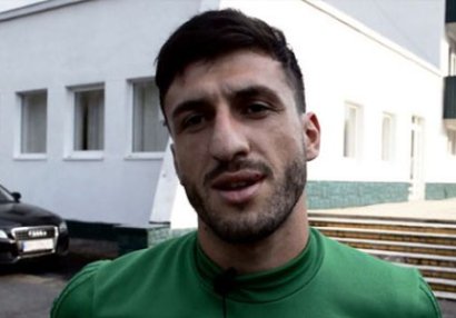 Daha bir erməni futbolçu \