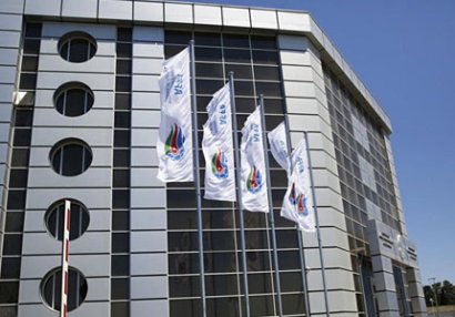 Oyunlar gec başladığına görə klublar cəzalandı
