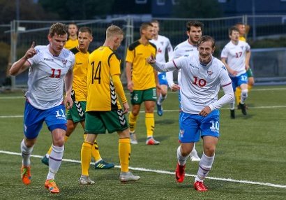 Farer adaları Bundesliqada oynayan futbolçusunu itirdi