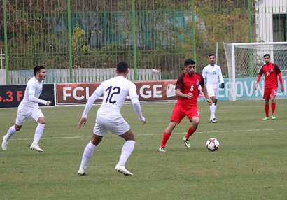 Yəhudilər Məmmədin komandasını \