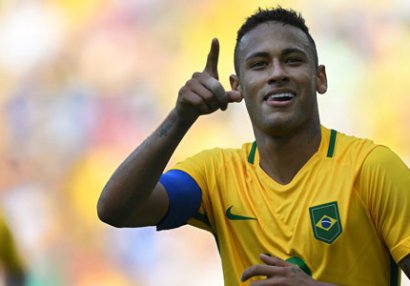 Neymar zədələndi, Braziliya uddu