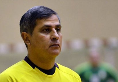 Azərbaycanın FIFA referisi karyerasını başa vurur