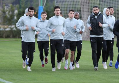 Qurban Qurbanovun oğlu “Qarabağ”ın əsas komandasında - FOTOLAR