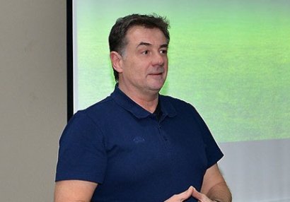 UEFA Hakimlər Komitəsinin üzvü: 