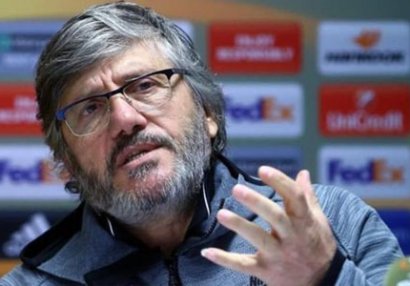 Mustafa Reşit Akçay milli komandamızın baş məşqçisi olur?