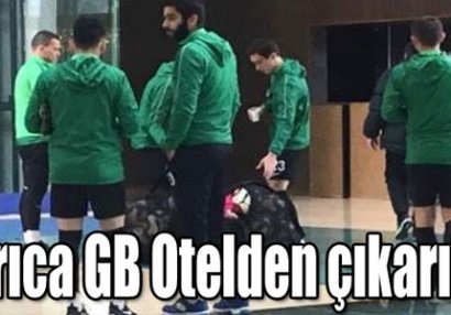 Azərbaycanlı klub rəhbəri otelə 88 min \