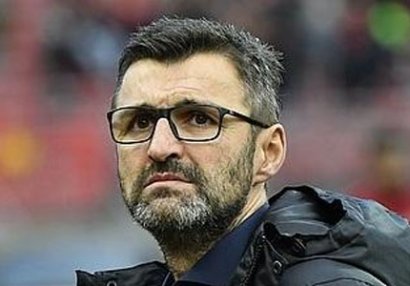 Bundesliqa klubu baş məşqçisini qovdu