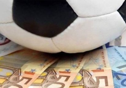 Transferdən ən çox qazanan klublar - SİYAHI