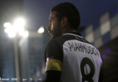 Emin Mahmudov rəzaləti sezməyib: \