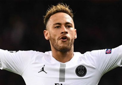 Neymar geri dönür