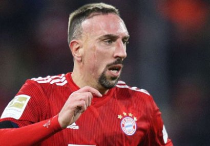 Ulduz futbolçu \