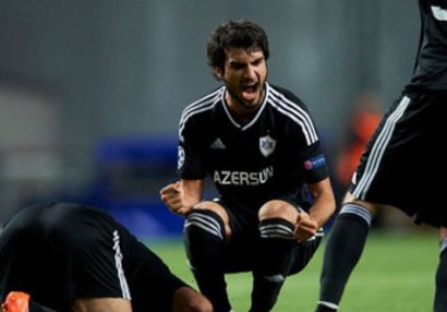 Mahir Mədətov soyadını və atasının adını rəsmən dəyişdi - FOTO