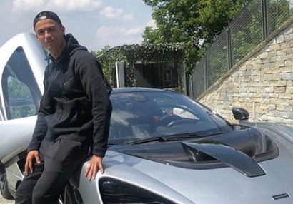 Ronaldonun yeni oyuncağı - FOTOLAR