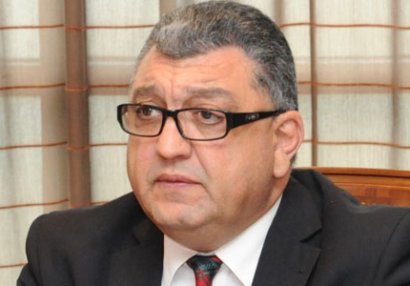 Millət vəkili: \