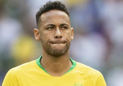 Neymar kapitanlıqdan məhrum edildi