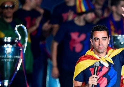 Xavi baş məşqçi təyin olundu