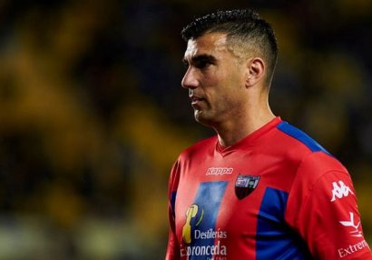 Xose Antonio Reyes yol qəzasında həlak oldu