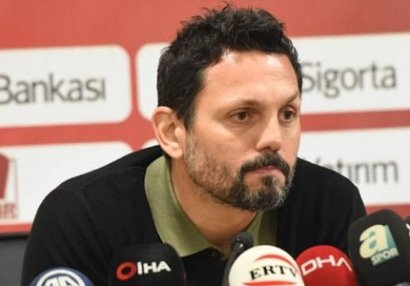 Super Liqada yeni baş məşqçi