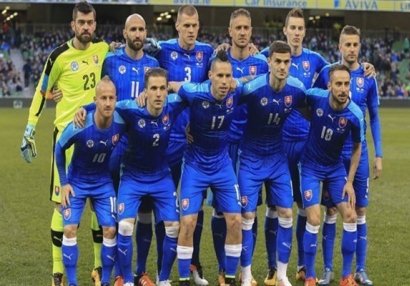Slovakiya millisində 5 futbolçu heyətdən kənarlaşdırıldı