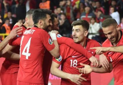 Türkiyə dünya çempionuna qalib gəldi - VİDEO