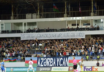 Milyonun 2 “0”-ı düzəldi. Siz söyməyə davam edin... - MƏTBUATDAN SEÇMƏLƏR