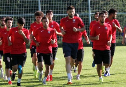 Ramaldanov komandaya qoşuldu, Volkov fərdi hazırlaşdı