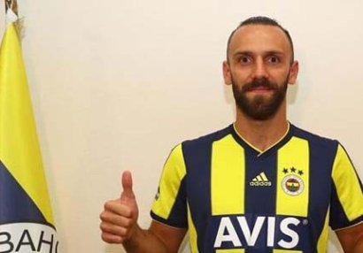“Fənərbaxça”nın futbolçusu azərbaycanlı idmançı ilə oxşarlığından danışdı - FOTO