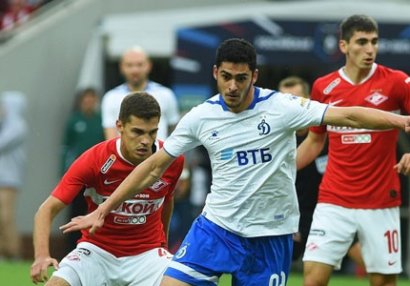 Ramil Şeydayev Moskva derbisində oynadı - FOTOLAR