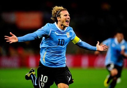Dieqo Forlan futbolla vidalaşdı