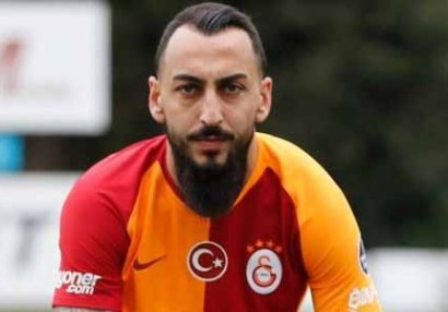 “Qalatasaray” icarəyə götürdüyü futbolçunu icarəyə verdi