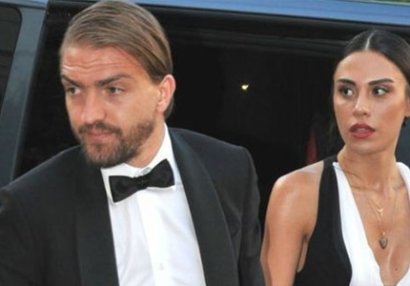 Caner Erkinlə Şükran Ovalı boşanlr?