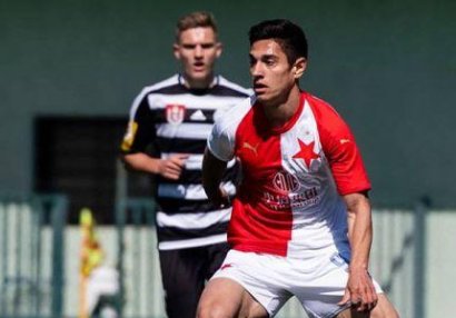 Azərbaycanlı futbolçu Çexiyada dubl etdi