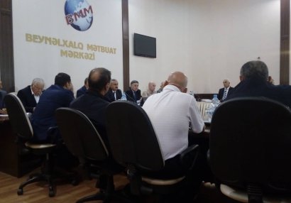 Azərbaycan futbolunda yeni ittifaq - Nazim Süleymanov sədr oldu