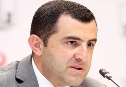 “Neftçi”nin prezidenti keçmiş işçisini polisə verdi