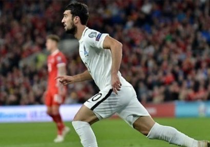 Mahir Emrelinin evini soyanlar həbs edildi