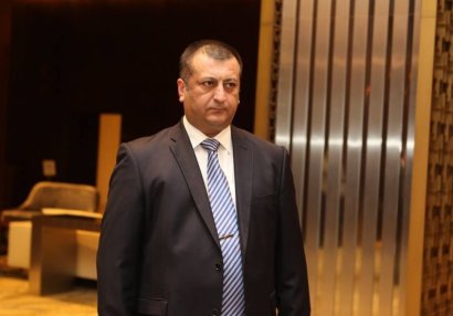 Zaur Axundovdan istefa açıqlaması